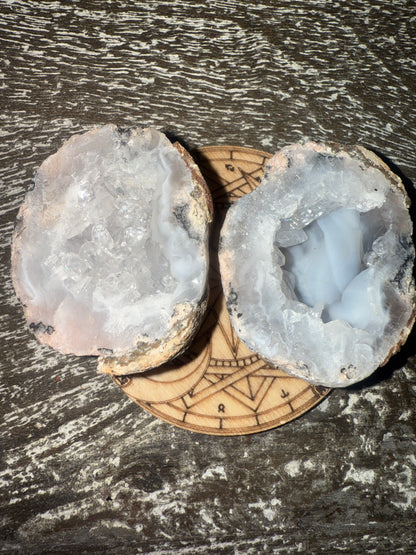 Mexican Lace Agate Geodes