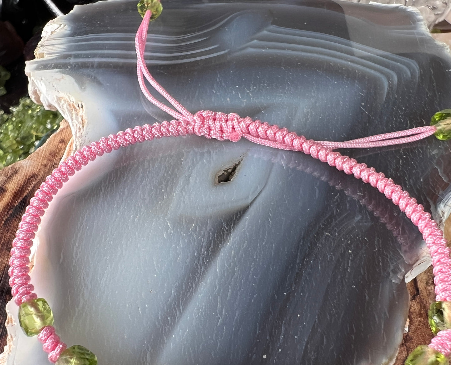 rose quartz bracelet