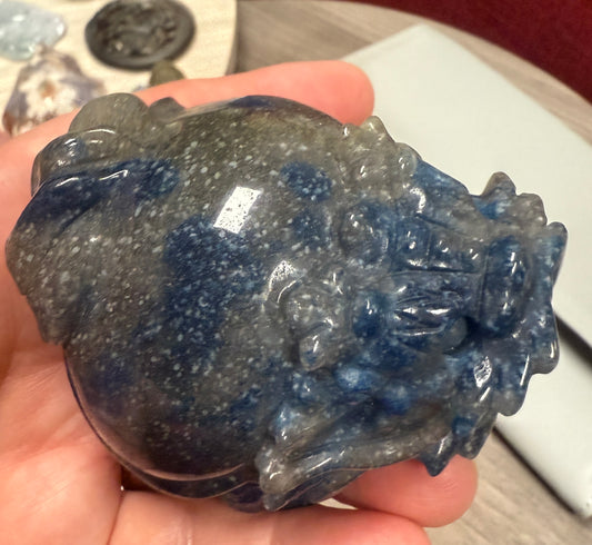 Apatite in Cleavelandite Dragon Turtles